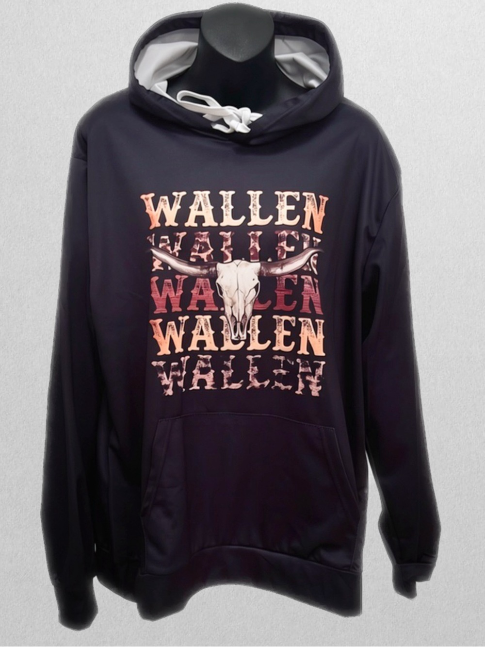 Morgan Wallen Pullover hoodie size M in like new condition